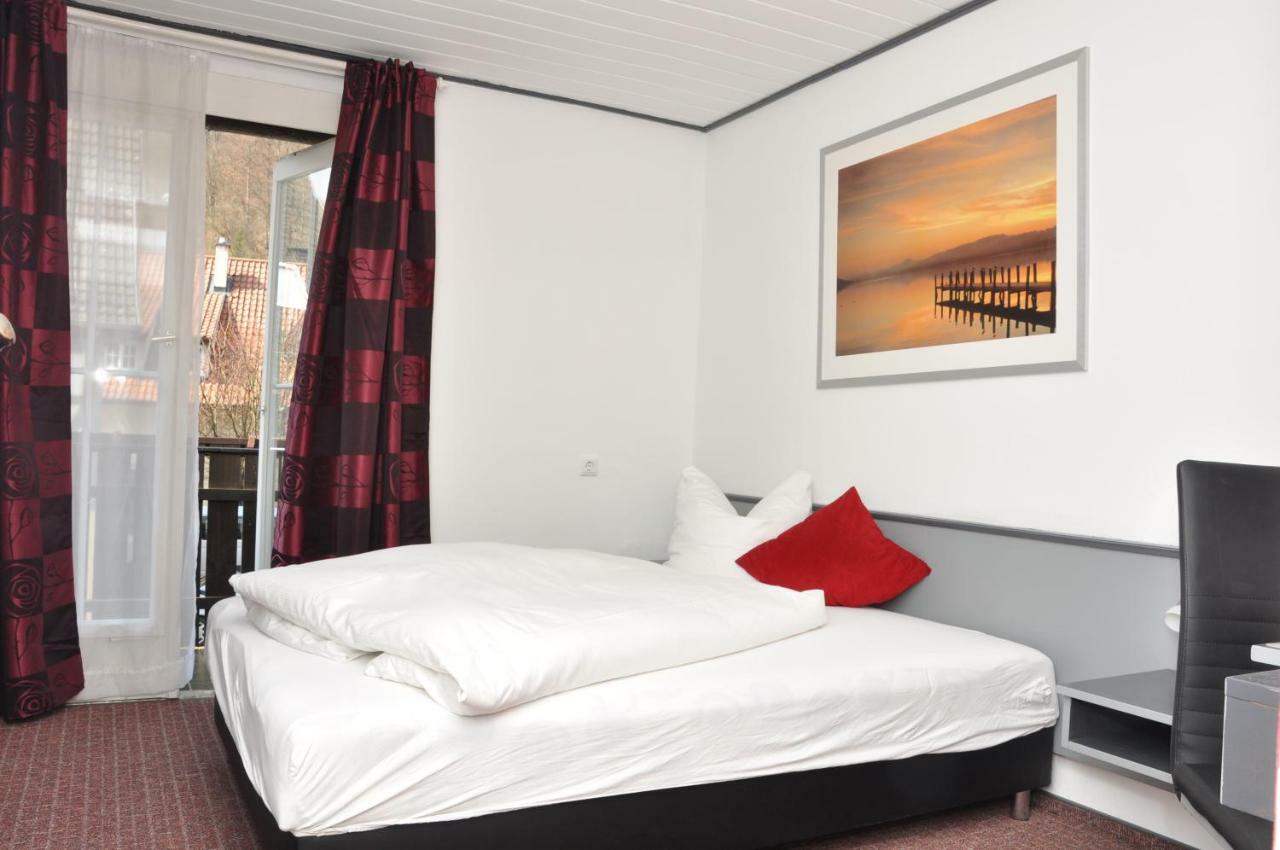 Hotel Garni Forellenfischer 블라우보이렌 외부 사진